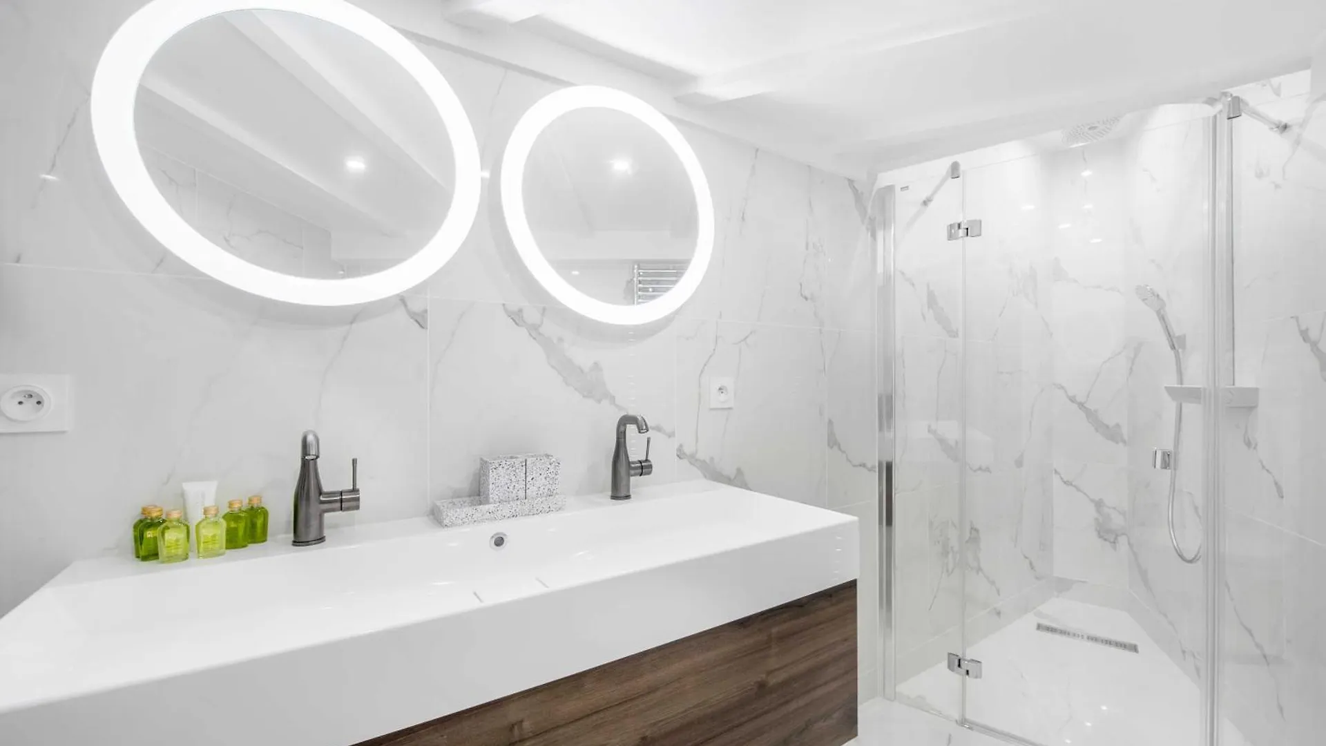 Luxury Apartment 4Br-8P - Notre Dame - Bastille Parigi Francia